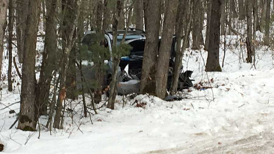 1 seriously hurt in crash on I93 in Canterbury