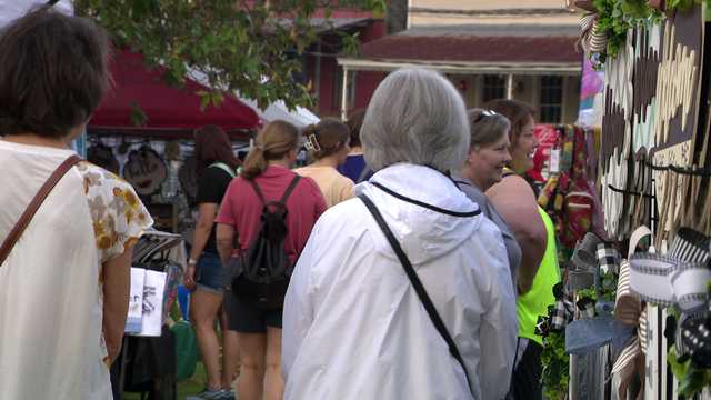 Shoppers on the hunt for unique items at Canton Flea Market - Vimarsana News