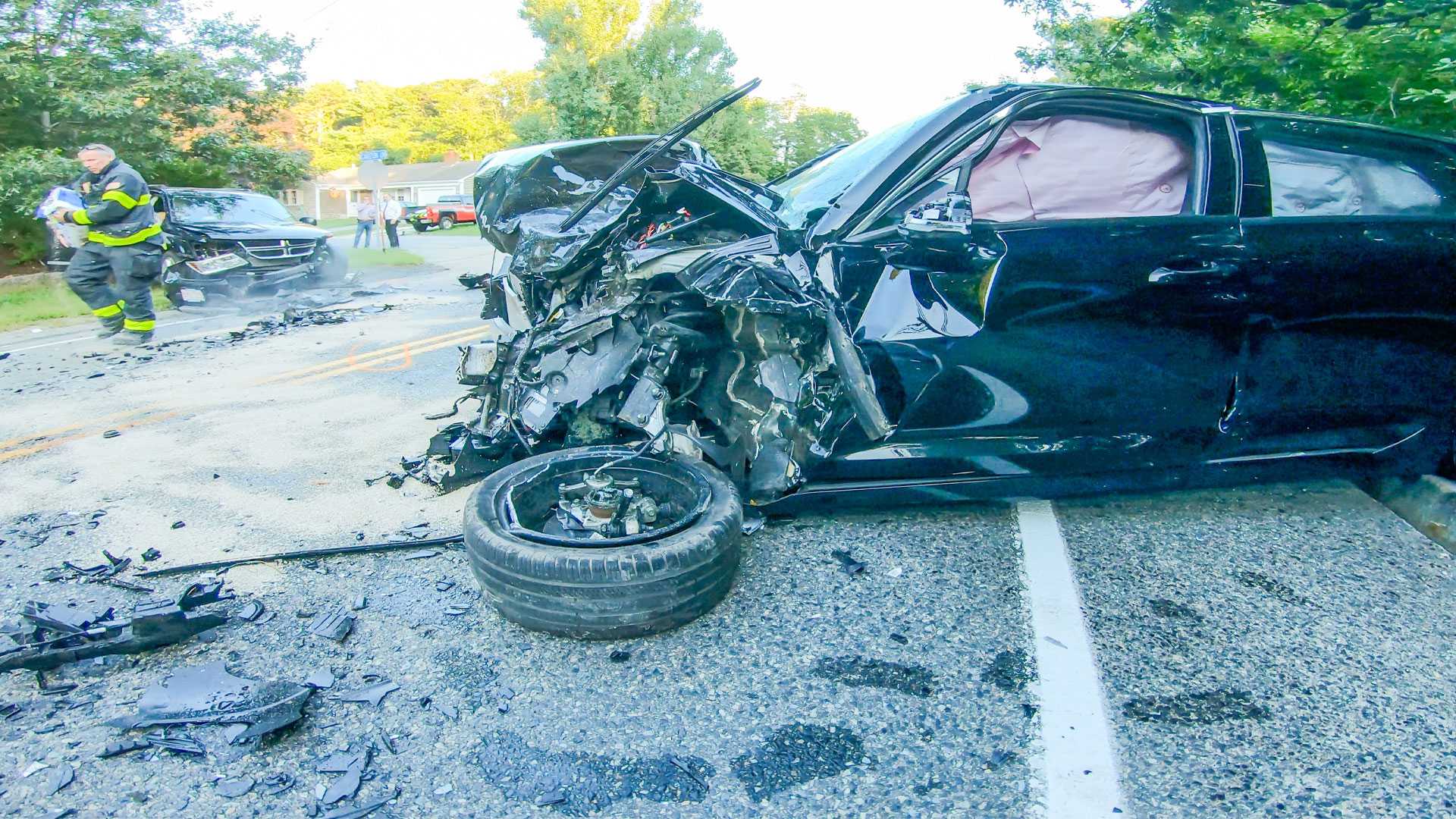 Man Dead, 2 Injured In Cape Cod Chain-reaction Crash Involving Bus