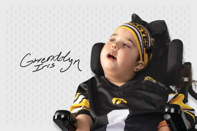 Iowa&#x20;vs.&#x20;UMass,&#x20;Sept.&#x20;13&#x20;Kid&#x20;Captain&#x3A;&#x20;Gwendolyn&#x20;Clouse,&#x20;age&#x20;7,&#x20;Cedar&#x20;Rapids