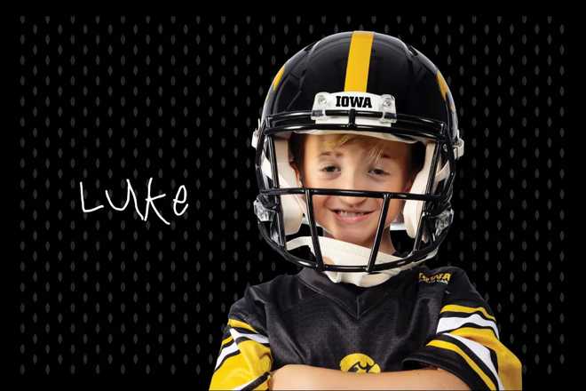 Iowa&#x20;vs.&#x20;Minnesota,&#x20;Oct.&#x20;25&#x20;Kid&#x20;Captain&#x3A;&#x20;Luke&#x20;Johnston,&#x20;age&#x20;8,&#x20;Dunlap,&#x20;Illinois