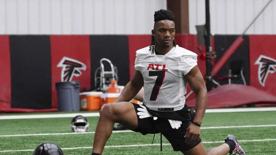 7 Falcons players to watch in Friday's preseason opener