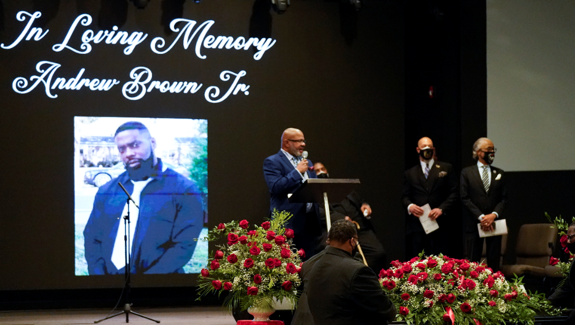 Elizabeth City: Calls for justice at funeral of Andrew Brown, Jr. - Vimarsana News