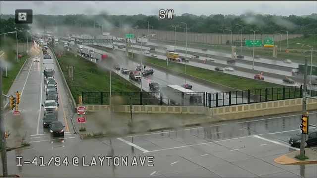 Two hour closure expected on I-41 because of jack-knifed semi - Vimarsana News