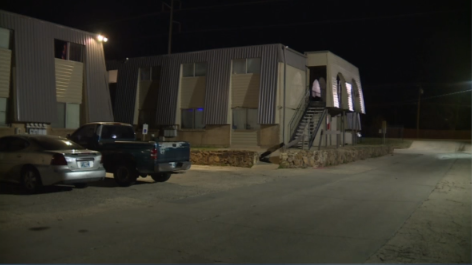 Suspect on run, two injured after shooting at OKC apartment - Vimarsana News