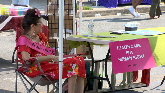 Many support Planned Parenthood after initial ban at HONfest - Vimarsana News