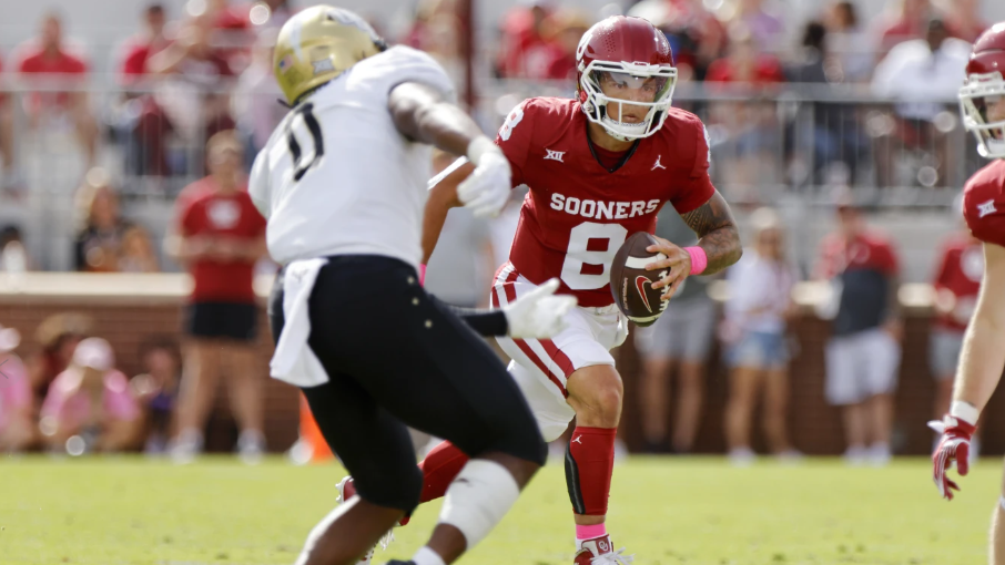 Sooners drop slightly in AP Top 25, maintain spot after UCF win