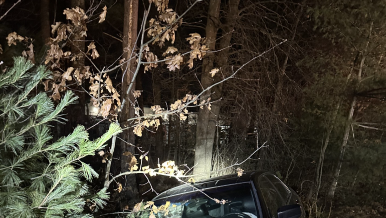Driver seriously injured following crash on Everett Turnpike in Merrimack