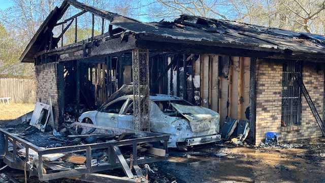 Man charged with arson, accused of setting vehicle on fire, which ...