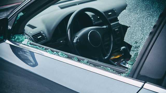 North Carolina: Man arrested after downtown car break-ins - Vimarsana News