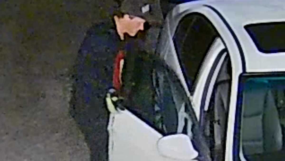 Swanton residents report car breakins to police