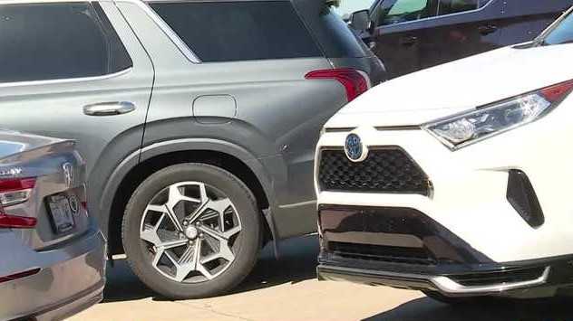 Sharp spike in car break ins reported on both sides of Ohio River - Vimarsana News