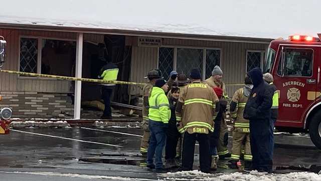 Driver dies after crashing into building in Aberdeen - Vimarsana News