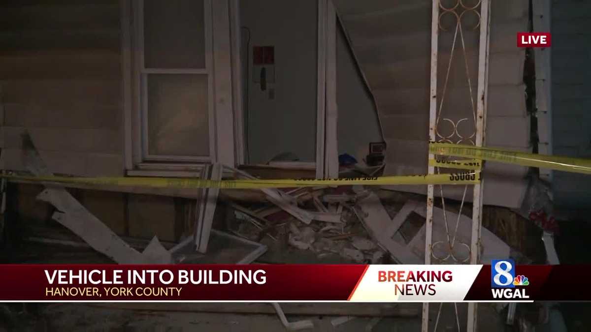 Car crashes into home; driver charged with DUI