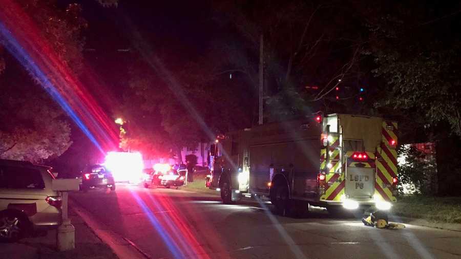 Car crashes into Lee's Summit home, driver found suffering gunshot wound