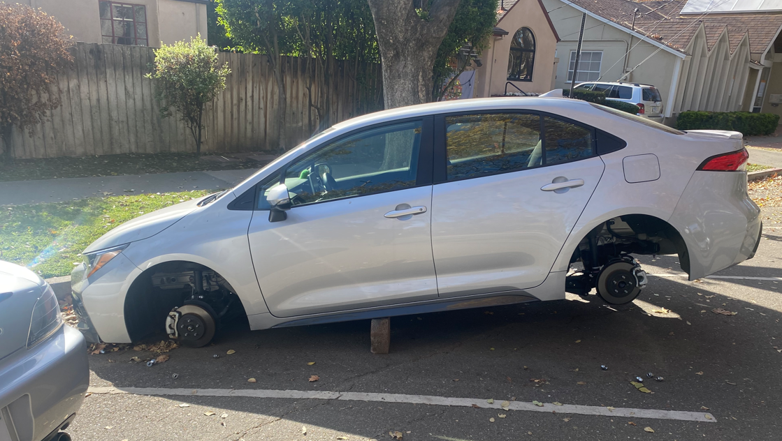 Wheels from multiple cars in Davis stolen over the weekend