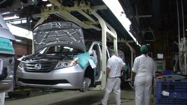 Local family waits more than 9 months for car repair due to supply chain disruptions - Vimarsana News