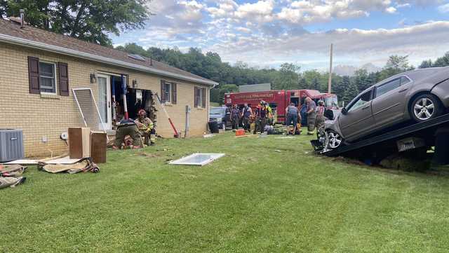 Car crashes into Blairsville home sending one to hospital - Vimarsana News