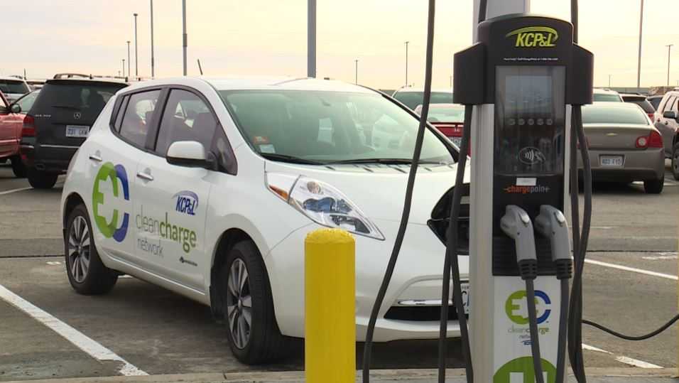 Electric car charging stations added at KCI Airport
