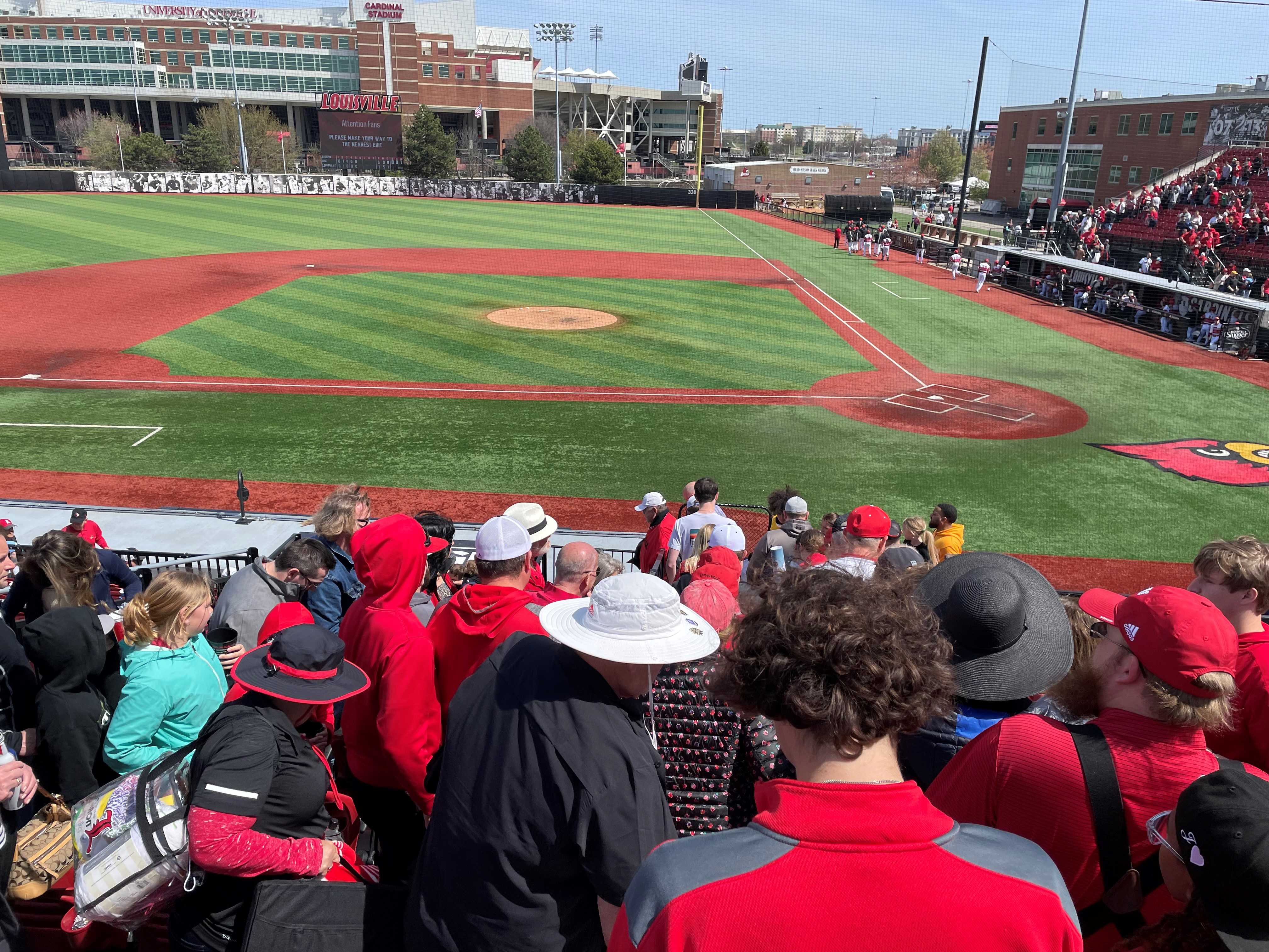Louisville Cardinals baseball stadium evacuated after bomb threat, game  goes on