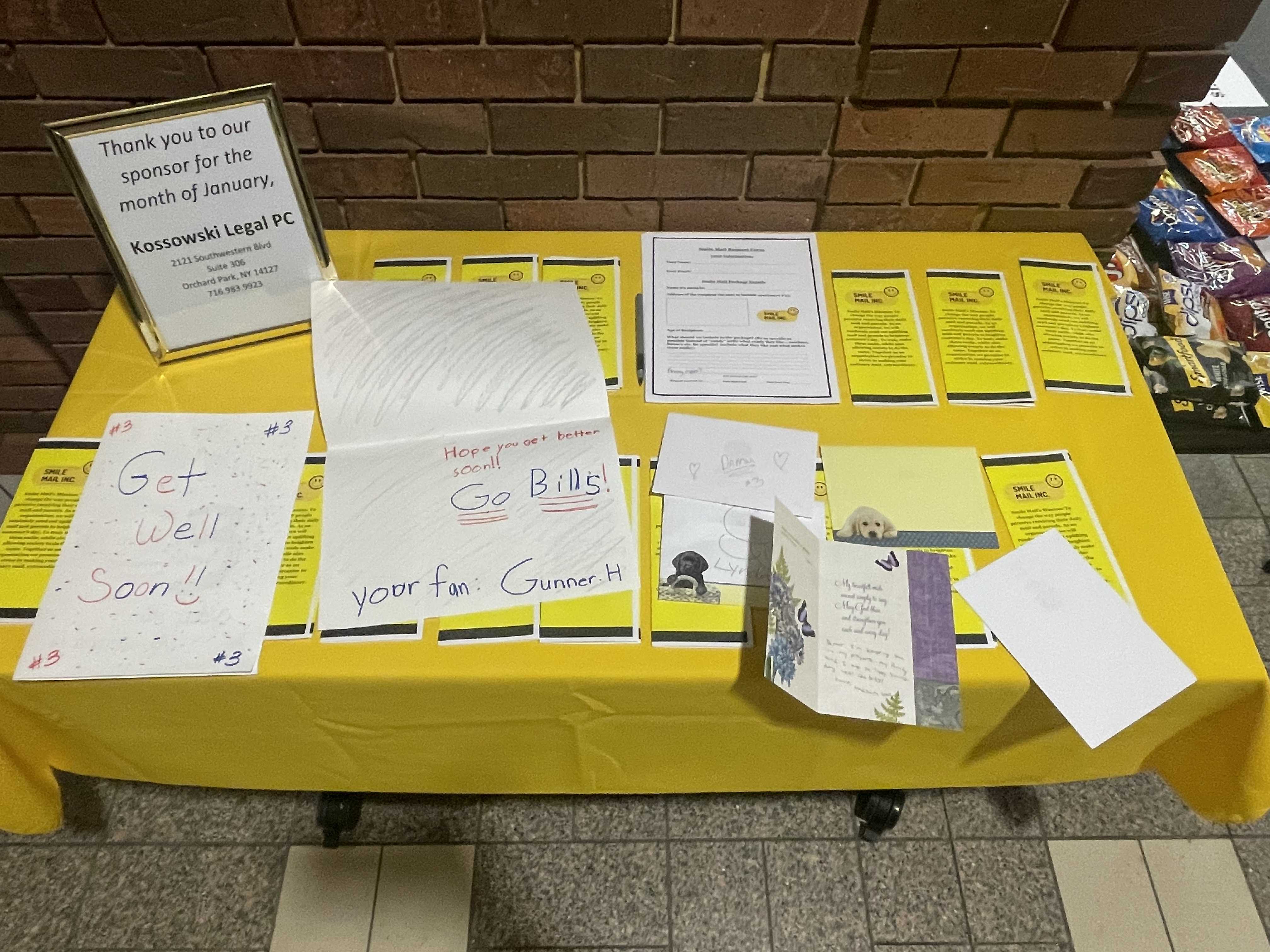 Cincinnati second graders write get-well cards for Bills' Damar Hamlin -  Good Morning America