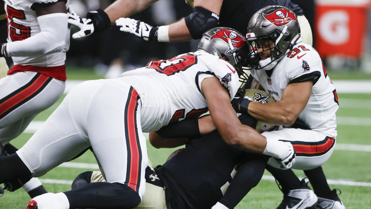 Saints defense extends streak of allowing fewer than 20 points to