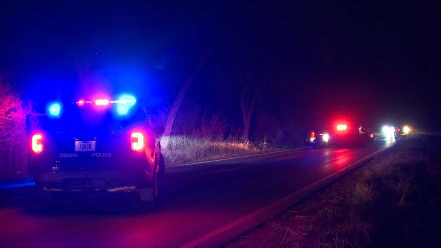 Woman dies in south Omaha single-vehicle crash