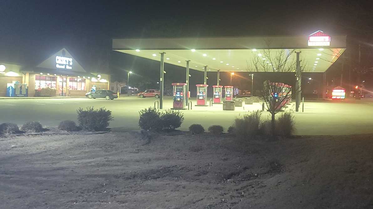 Suspect arrested in connection with Rogers gas station shooting