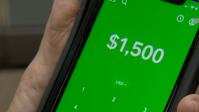 Florida couple's money stolen by man who borrowed their phone, they say - Vimarsana News