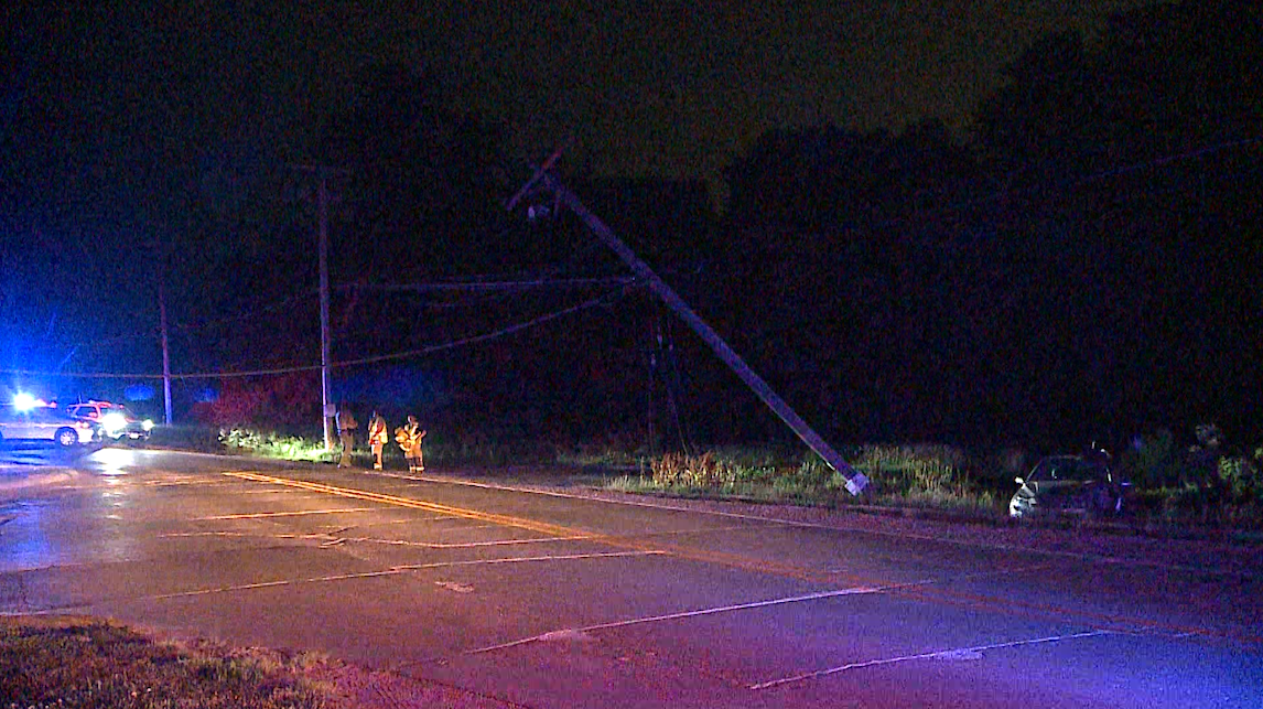 Crash Causes Power Outage In Council Bluffs Neighborhood