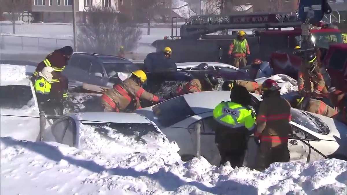 Hundreds of vehicles involved in massive whiteout crash on Montreal highway