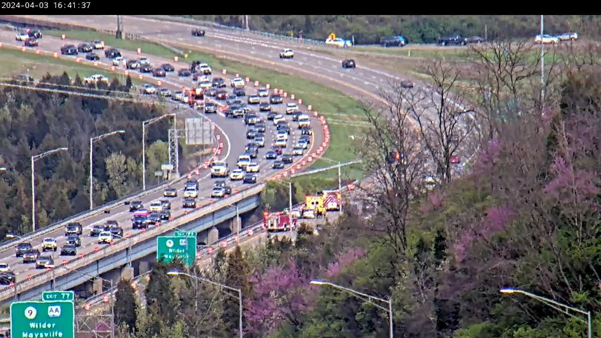 All lanes open on I-275 following crash in Wilder