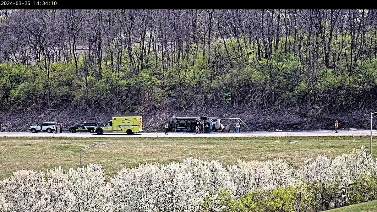 Crash with injuries reported on Interstate 75 northbound in Erlanger