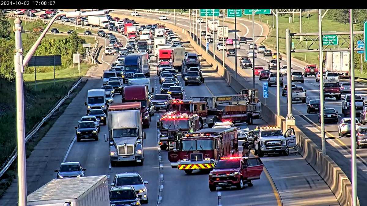 Delays expected on I-71/75 following an accident in Covington