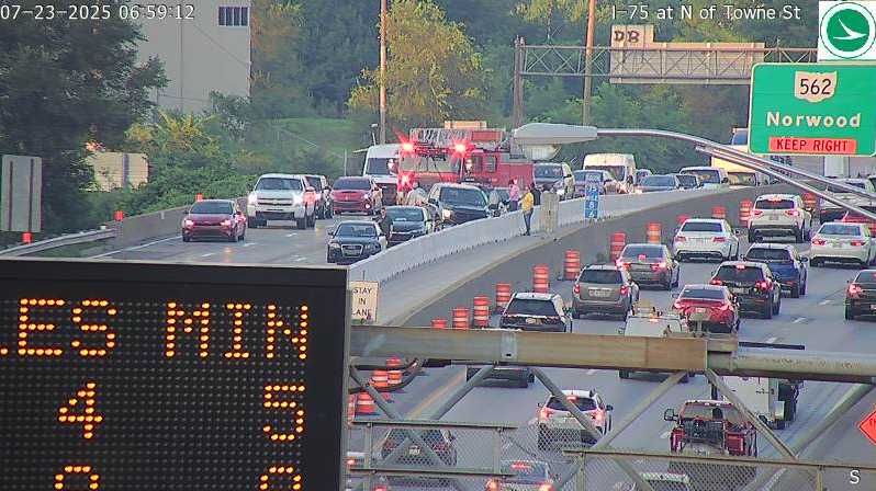 Lanes reopen on I-75 following crash in Bond Hill
