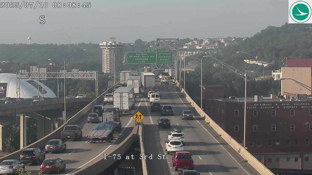 Lanes back open after crash on Brent Spence Bridge in downtown Cincinnati