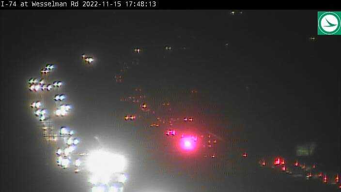 Reports of a multi-vehicle crash on west I-74 in Miamitown