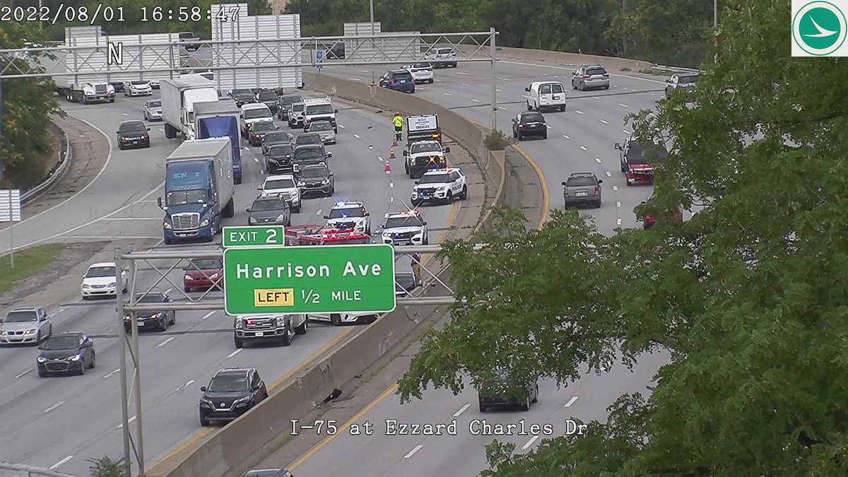 Two lanes blocked on I-75 after a crash near the West End