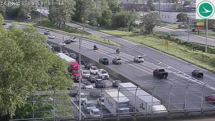 Multiple lanes closed on I-75 following crash in the West End