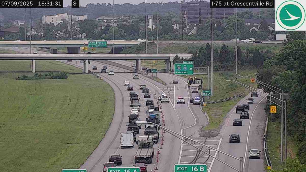 OSP: 19-year-old motorcyclist dead after crash with semi on I-75