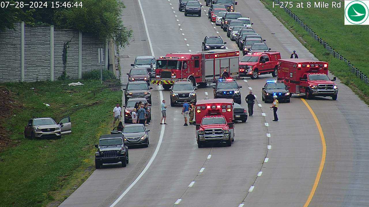 Lanes blocked on I-275 in Forestville following crash