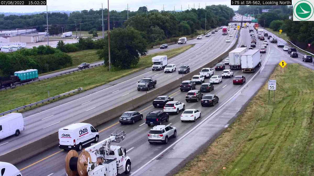 One lane blocked on I75 in Bond Hill due to crash