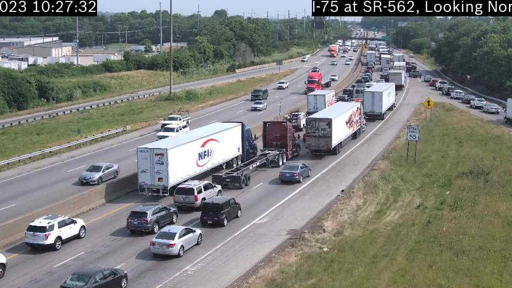 Police clear crash on north I-75 in Bond Hill