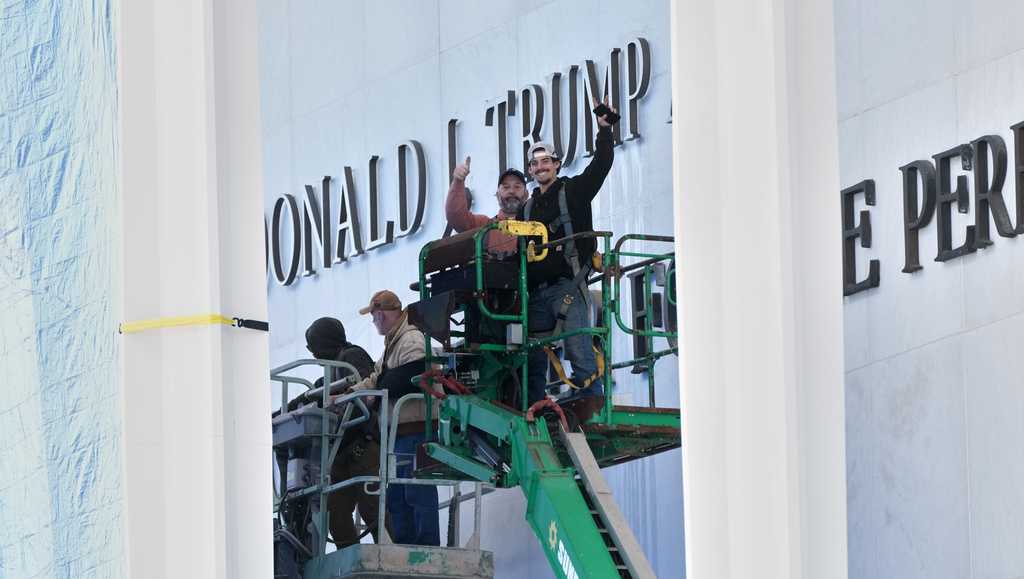 Kennedy Center will close for 2 years for renovations , Trump says