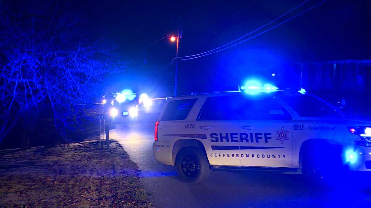 Center Point shooting one dead, two injured - WVTM