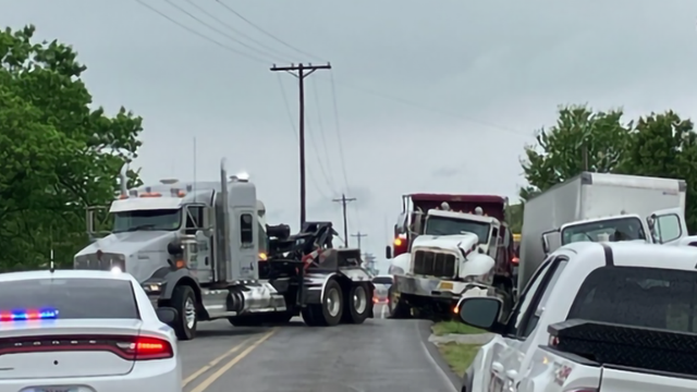 Wreck shuts down all NB lanes of Highway 279 in Centerton - Vimarsana News