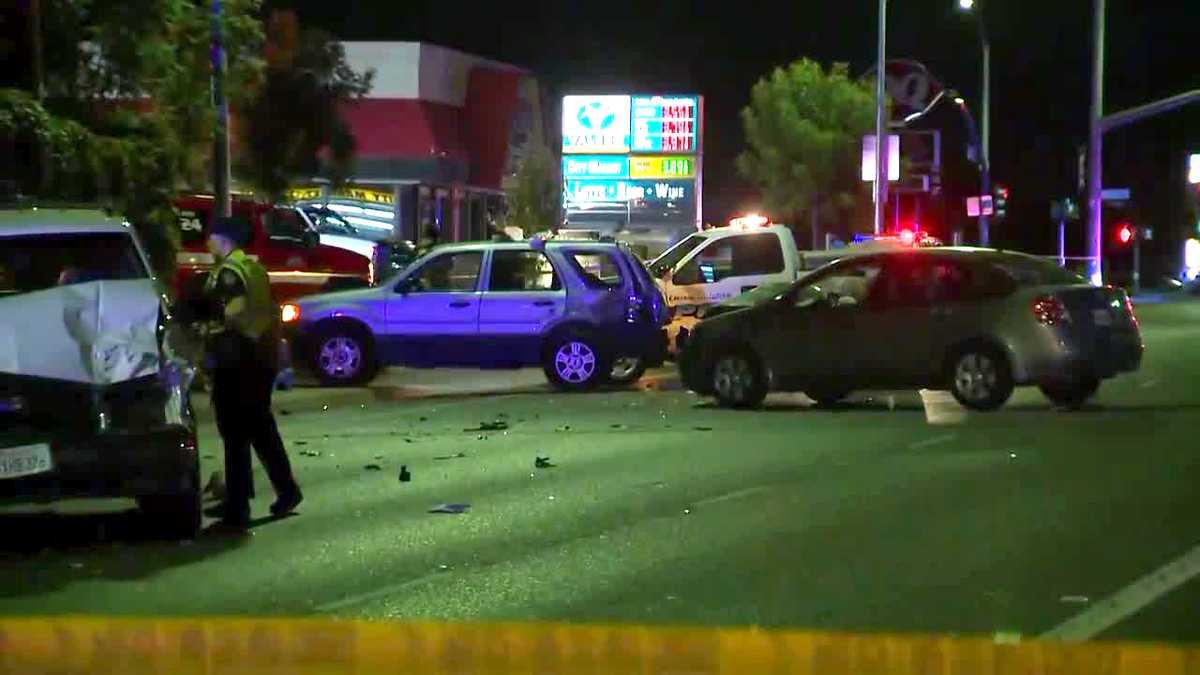 Several injured in multivehicle crash in Citrus Heights