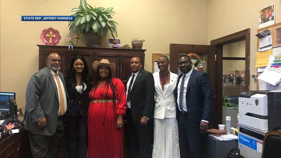 Black female country music group honored at Mississippi State Capitol