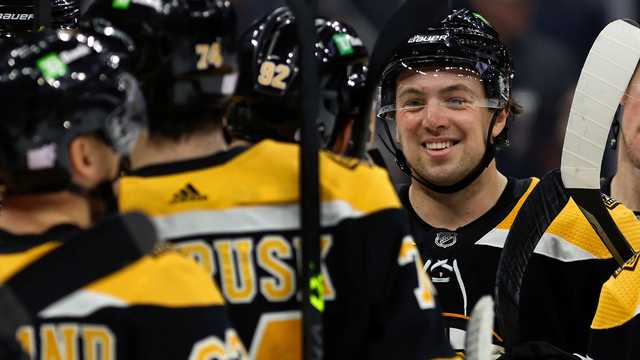 Bruins star McAvoy gets married at Boston Public Library - Vimarsana News