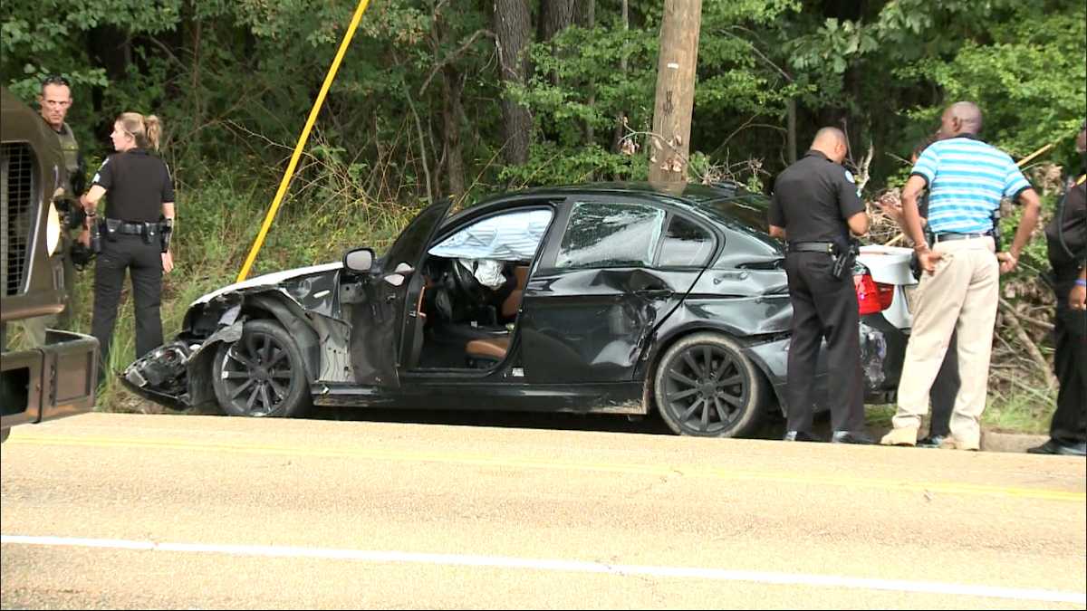 Police chase from Ridgeland to Jackson ends in crash